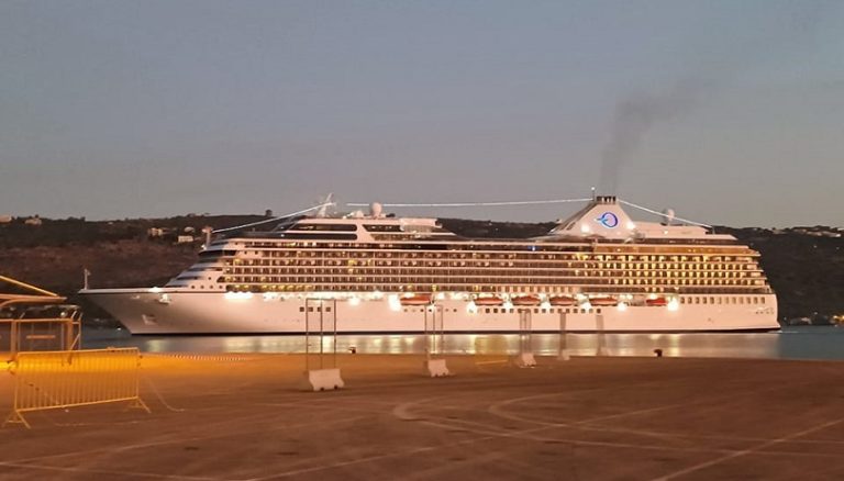 Χανιά: Δύο ακόμα κρουαζιερόπλοια στο λιμάνι της Σούδας – Εντυπωσιακή η αύξηση του τουρισμού