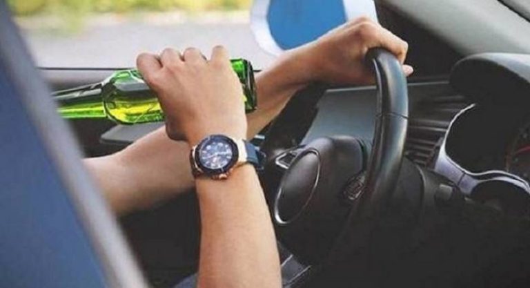 Οδηγούσε μεθυσμένος και προκάλεσε τροχαίο
