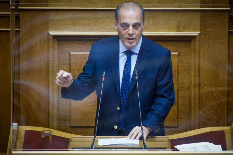 Ανακοίνωση της Ελληνικής Λύσης για τις τηλεφωνικές υποκλοπές – Επίθεση στον Πρωθυπουργό