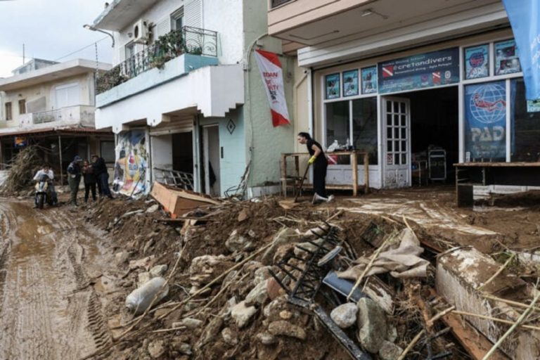 Κρήτη: Αναστολή φορολογικών υποχρεώσεων για τους πληγέντες από τις πλημμύρες του Οκτωβρίου