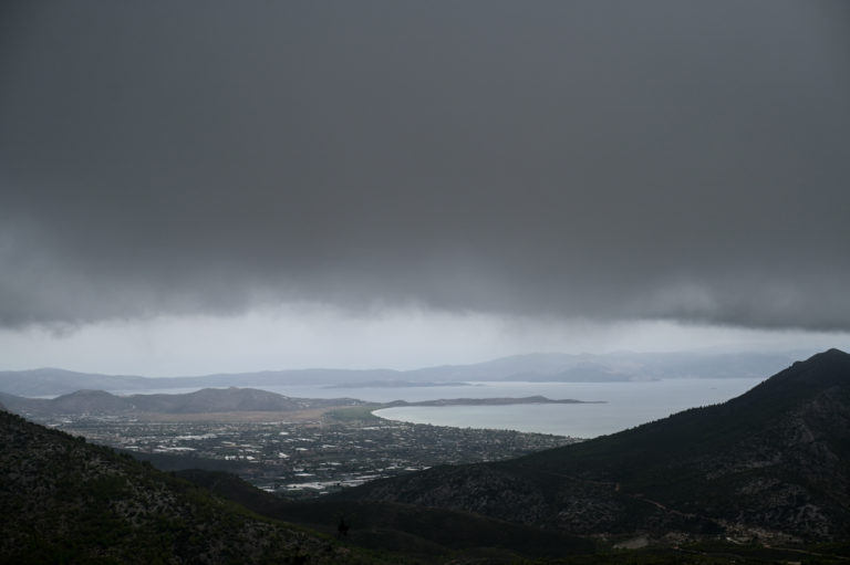 Επικαιροποίηση του δελτίου επιδείνωσης καιρού – Από το απόγευμα έως και το βράδυ της Τετάρτης