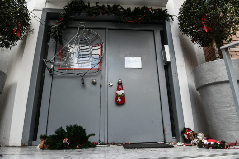 Έφοδοι στην Κιβωτό του Κόσμου: Εξετάζουν λογαριασμούς, θυρίδες, δωρεές – Μια σύλληψη στην Καλαμάτα