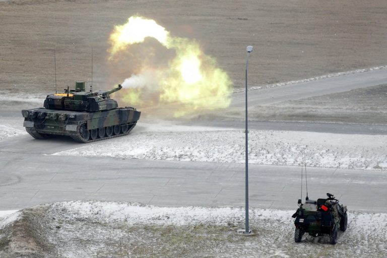Ο γαλλικός στρατός στέλνει άρματα μάχης στη Ρουμανία για ενίσχυση της ανατολικής πτέρυγας του ΝΑΤΟ