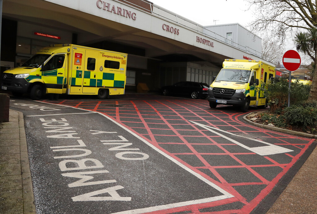 Βρετανία: Τα πληρώματα ασθενοφόρων του δημόσιου συστήματος υγείας θα προχωρήσουν σε απεργία