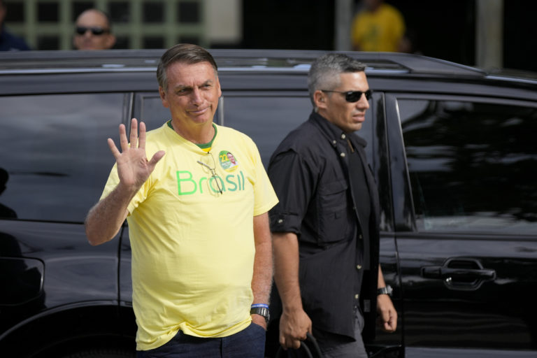 Βραζιλία: Σήμερα το απόγευμα αναμένεται να σπάσει τη σιωπή του o Ζαΐρ Μπολσονάρο
