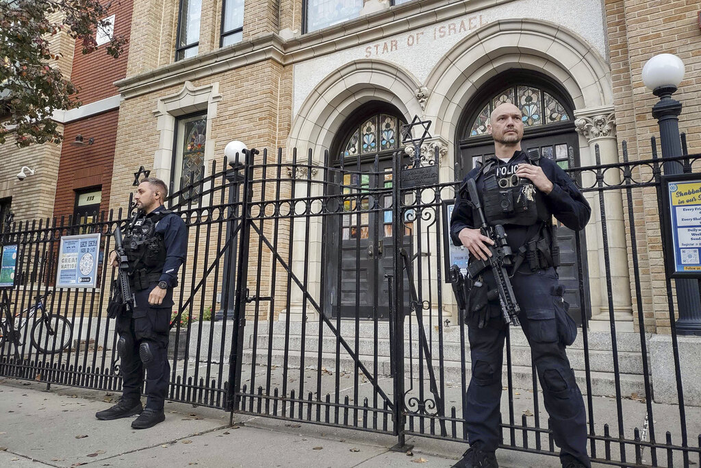 ΗΠΑ: 18χρονος συνελήφθη με την κατηγορία ότι ετοίμαζε επίθεση σε συναγωγή στο Νιου Τζέρσι