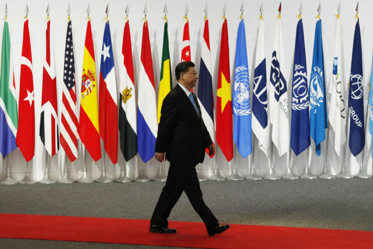 G20: Ο Τζινπίνγκ επικρίνει κατά πρόσωπο τον Τριντό, για διαρροή των συνομιλιών τους (video)