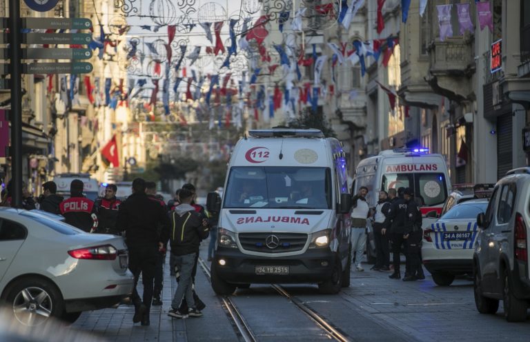 Στην Ελλάδα η τραυματίας από την επίθεση στην Κωνσταντινούπολη – Τι λέει ο πατέρας της στην ΕΡΤ