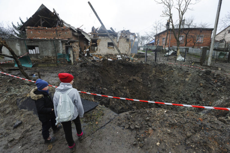 Χωρίς ρεύμα 130.000 κάτοικοι του Κιέβου μετά τις ρωσικές επιδρομές