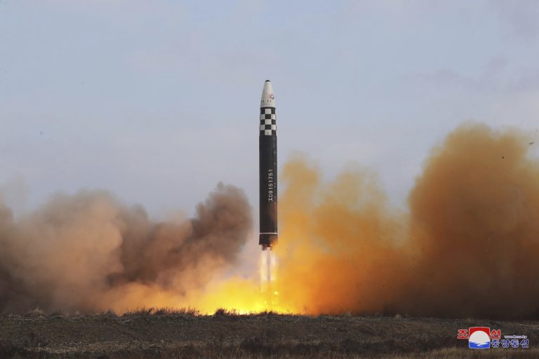 Στο Συμβούλιο Ασφαλείας του ΟΗΕ η εκτόξευση του πυραύλου ICBM από την Βόρεια Κορέα