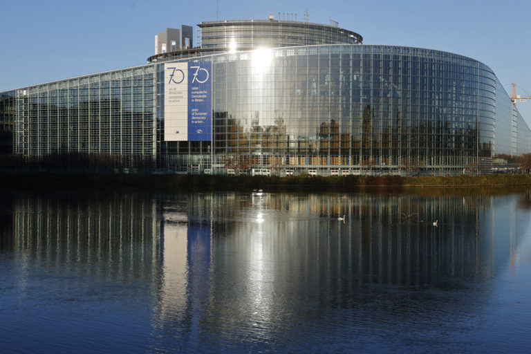 Ευρωπαϊκό Κοινοβούλιο: Η Ρωσία κράτος-χορηγός της τρομοκρατίας