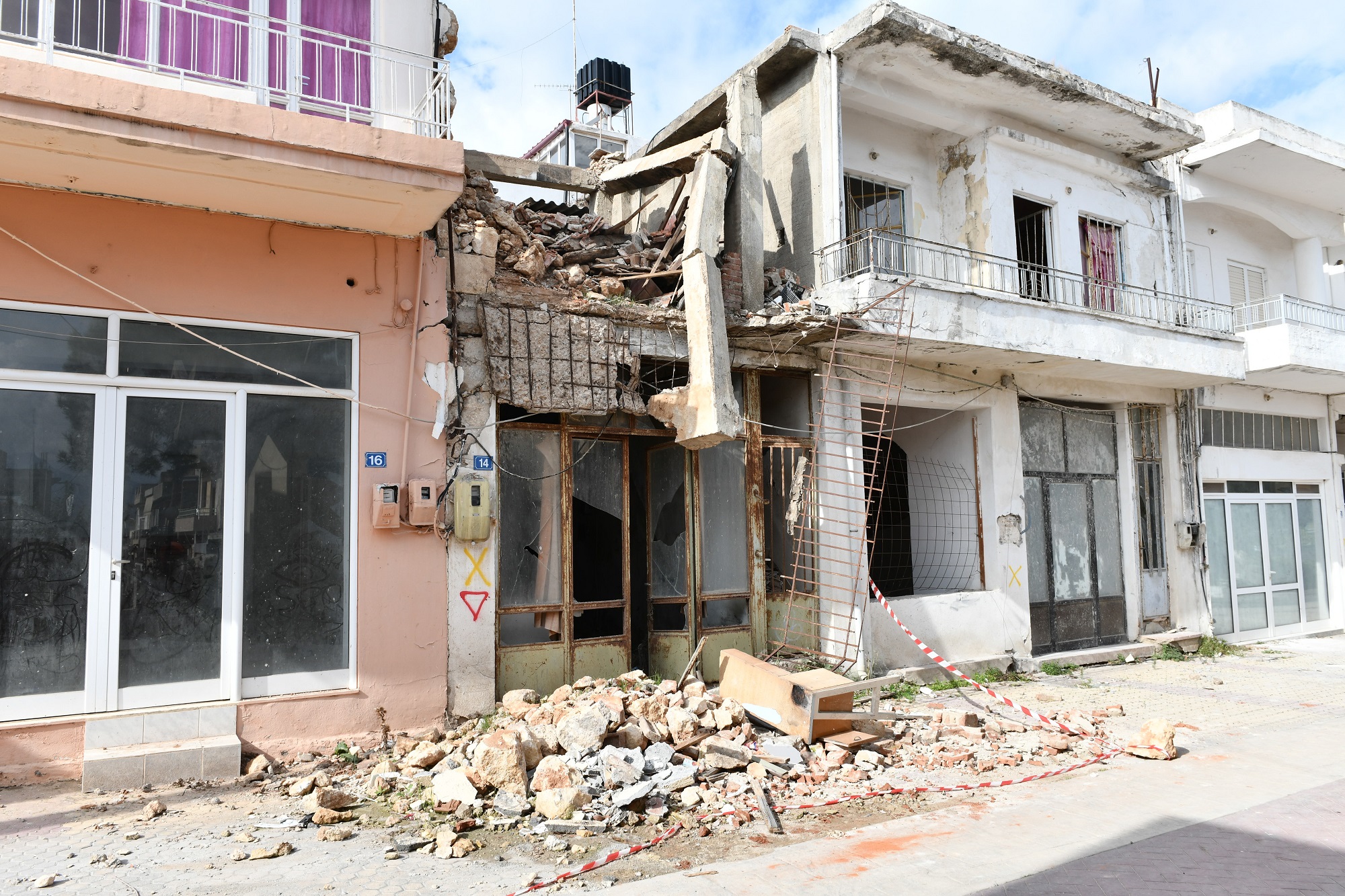 Νομοσχέδιο για την αναμόρφωση του θεσμικού πλαισίου αποκατάστασης των ζημιών από τις φυσικές καταστροφές έως το τέλος του έτους