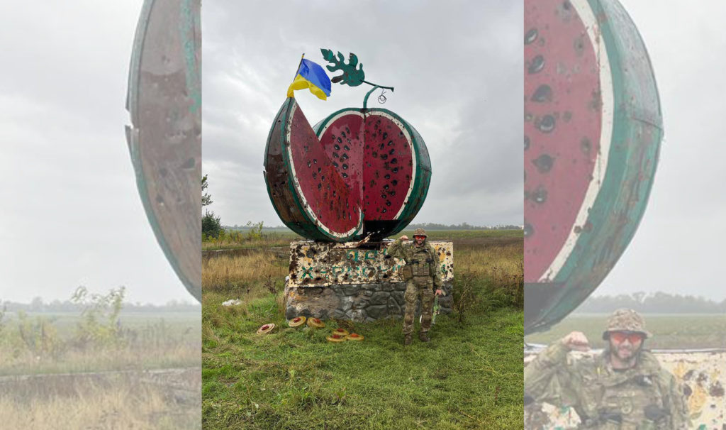 Το… καρπούζι είναι το σύμβολο ελπίδας των Ουκρανών μετά την επανάκτηση της Χερσώνας