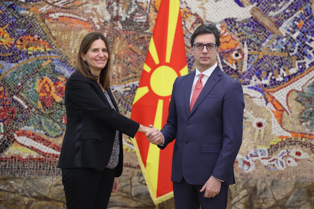 Η νέα Πρέσβης της Ελλάδας Σ. Φιλιππίδου στη Βόρεια Μακεδονία επέδωσε τα διαπιστευτήριά της