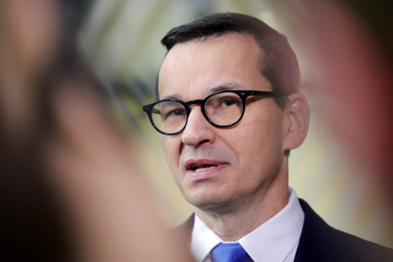 Πιθανή προβοκάτσια από τη Ρωσία, λέει ο Πολωνός πρωθυπουργός για το πυραυλικό πλήγμα
