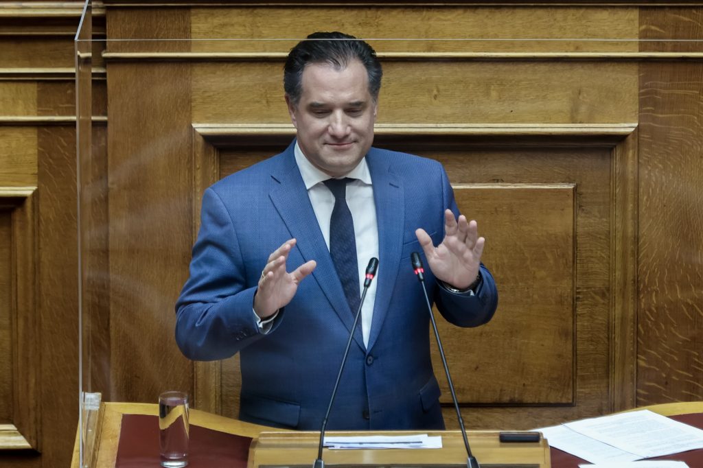 Βουλή – Άδ. Γεωργιάδης: Όλες οι μεγάλες αλυσίδες μειώνουν τις τιμές