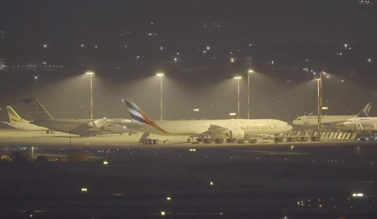 Θρίλερ στο «Ελ. Βενιζέλος» με δύο αεροπλάνα της Emirates – Το χρονικό
