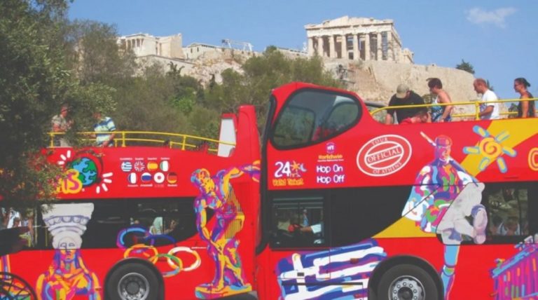 RND: Πρώτη η Ελλάδα στους μεγάλους νικητές της φετινής τουριστικής σεζόν