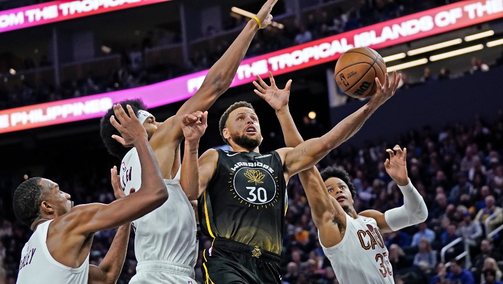 40άρα ξανά από τον Κάρι, νέα νίκη για τους Γουόριορς | Τα αποτελέσματα της βραδιάς