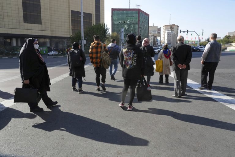Ιράν: Τουλάχιστον 4 νεκροί σε «τρομοκρατική επίθεση» στην επαρχία Χουζιστάν