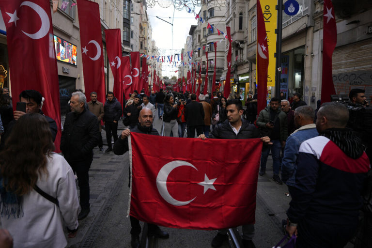 Κ. Υφαντής για το μακελειό στην Κωνταντινούπολη: Εργαλειοποιείται για να ενταχθεί σε ένα ευρύτερο αφήγημα εναντίον της Δύσης (video)