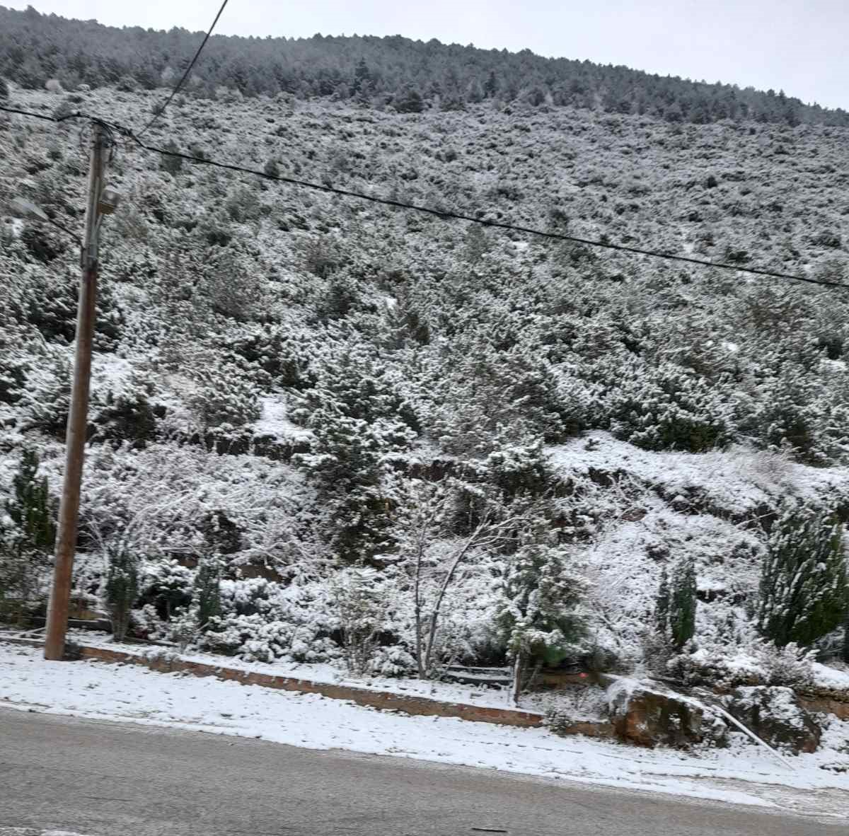 Στα λευκά τα ορεινά χωριά των Ιωαννίνων