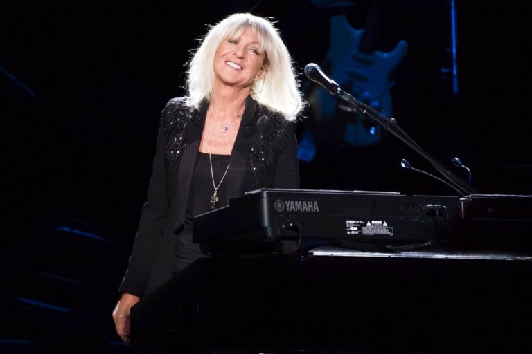 Πέθανε η Κριστίν ΜακΒι, τραγουδίστρια των Fleetwood Mac
