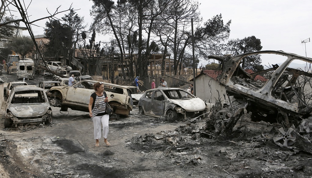 Δίκη για Μάτι: Η σπαρακτική κατάθεση της Βαρβάρας Βουκάκη που έχασε παιδιά και σύζυγο – Δάκρυσε το ακροατήριο (video)