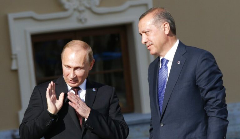 Ρωσία: Δεν έχει ληφθεί απόφαση για ενδεχόμενη επίσκεψη Πούτιν τον Απρίλιο στην Τουρκία