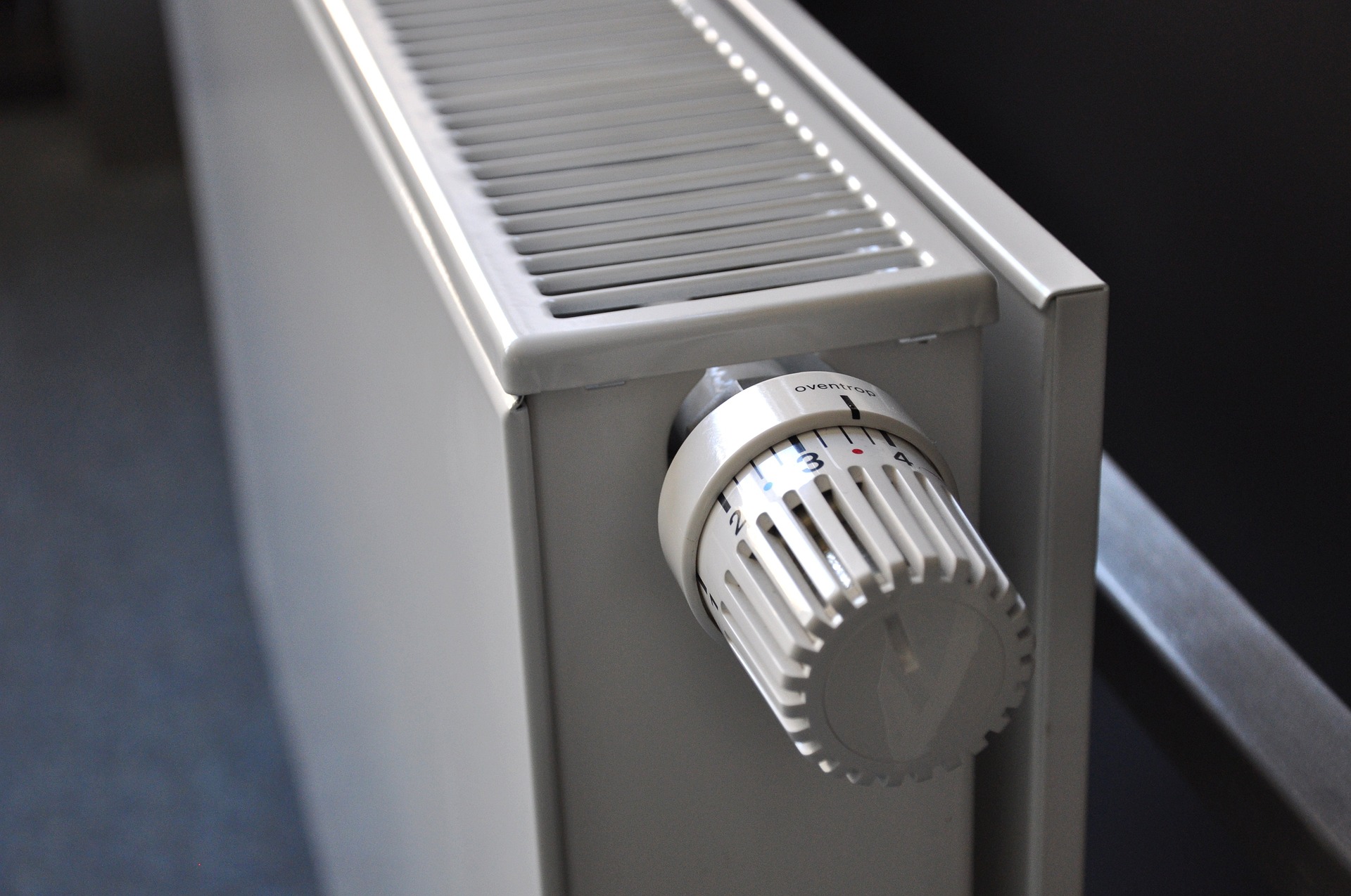 Πώς χρησιμοποιούμε τον θερμοστάτη για εξοικονόμηση ενέργειας