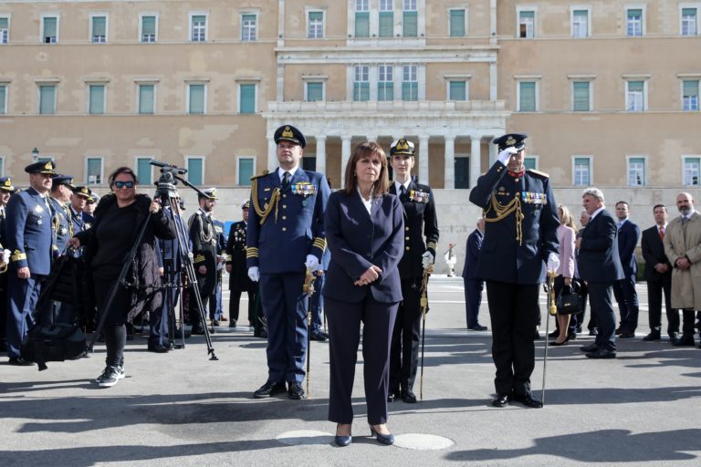 Ημέρα των Ενόπλων Δυνάμεων – Kατάθεση στεφάνου και δήλωση της ΠτΔ