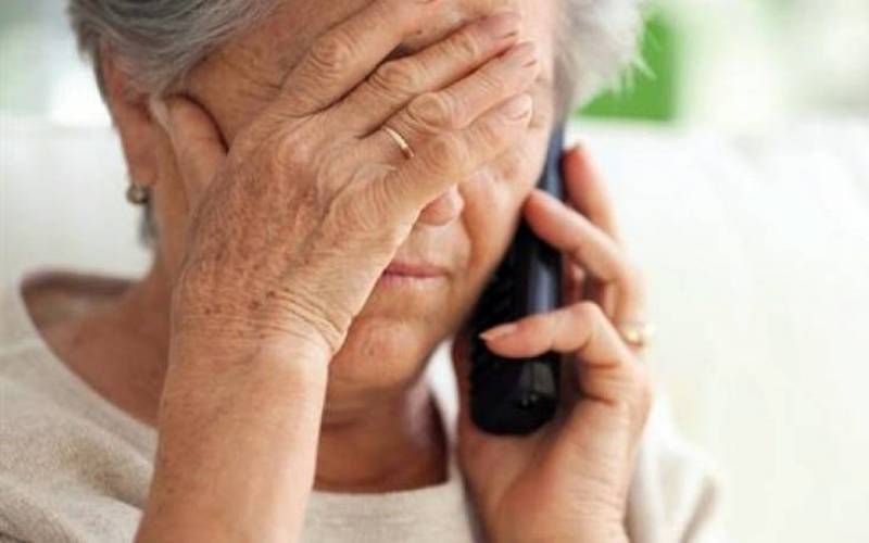 Καλαμάτα: Παρίσταναν απ’ το τηλέφωνο τους γιατρούς και ζητούσαν χρήματα  – Συνελήφθη 60χρονη