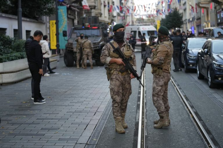 Κωνσταντινούπολη: 22 συλλήψεις για την πολύνεκρη έκρηξη – Το PKK κατηγορεί ο Σοϊλού