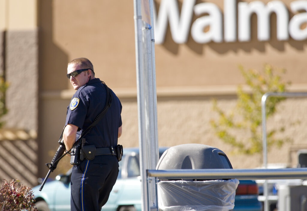ΗΠΑ: Νεκροί και τραυματίες από πυρά μέσα σε σούπερ μάρκετ της Walmart