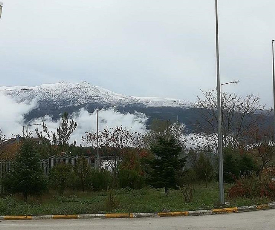 Ποδαρικό έκαναν τα χιόνια στα ορεινά των Ιωαννίνων