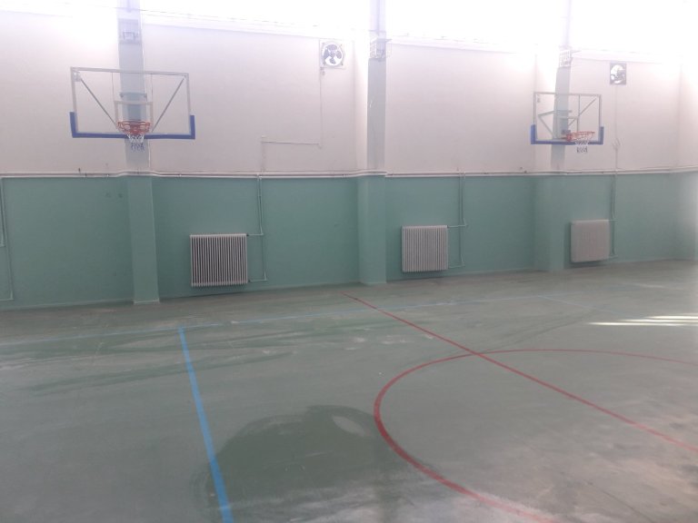 Ανακαινίστηκε πλήρως το κλειστό γυμναστήριο του 1ου και 2ου Γυμνασίου Καλαμπάκας