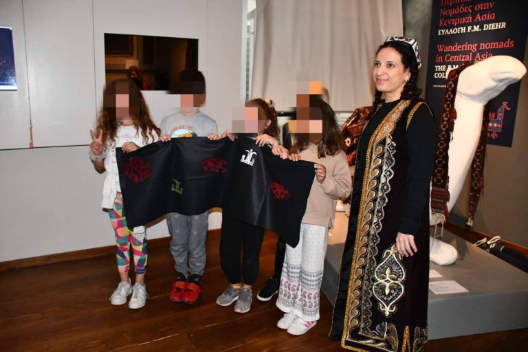 Μουσείο Ασιατικής Τέχνης: “Πάνω σε μαγικό χαλί” τα παιδιά μαθαίνουν την ιστορία