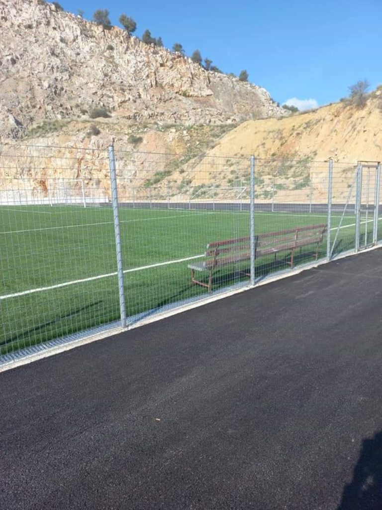 Αγνώριστο το γήπεδο ποδοσφαίρου στο ”νταμάρι” του Ναυπλίου