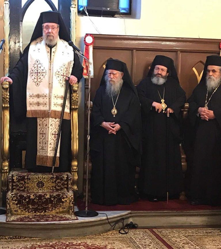 Ο Αρχιεπίσκοπος Χρυσόστομος είχε τιμηθεί ως επίτιμος δημότης Πύργου για την προσφορά του