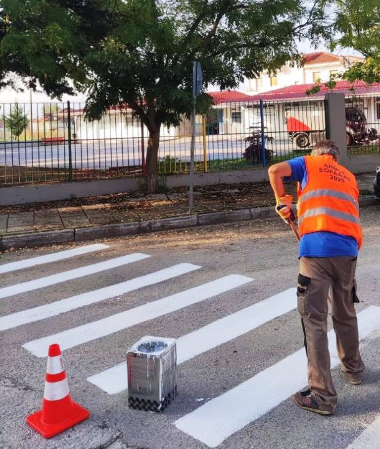 Πτολεμαΐδα: Αγνοούν οι οδηγοί τις διαβάσεις πεζών στην περιοχή της Αγίας Σκέπης 