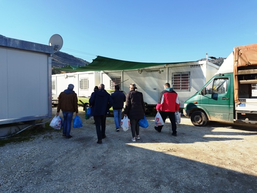 Στήριξη στους σεισμόπληκτους του Δαμασίου από αστυνομικούς