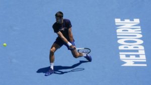 Ντροπή και αίσχος: Έτσι υποδέχεται η Αυστραλία τον κάτοχο του ρεκόρ του Australian Open; ο Τζόκοβιτς δεν το αξίζει!