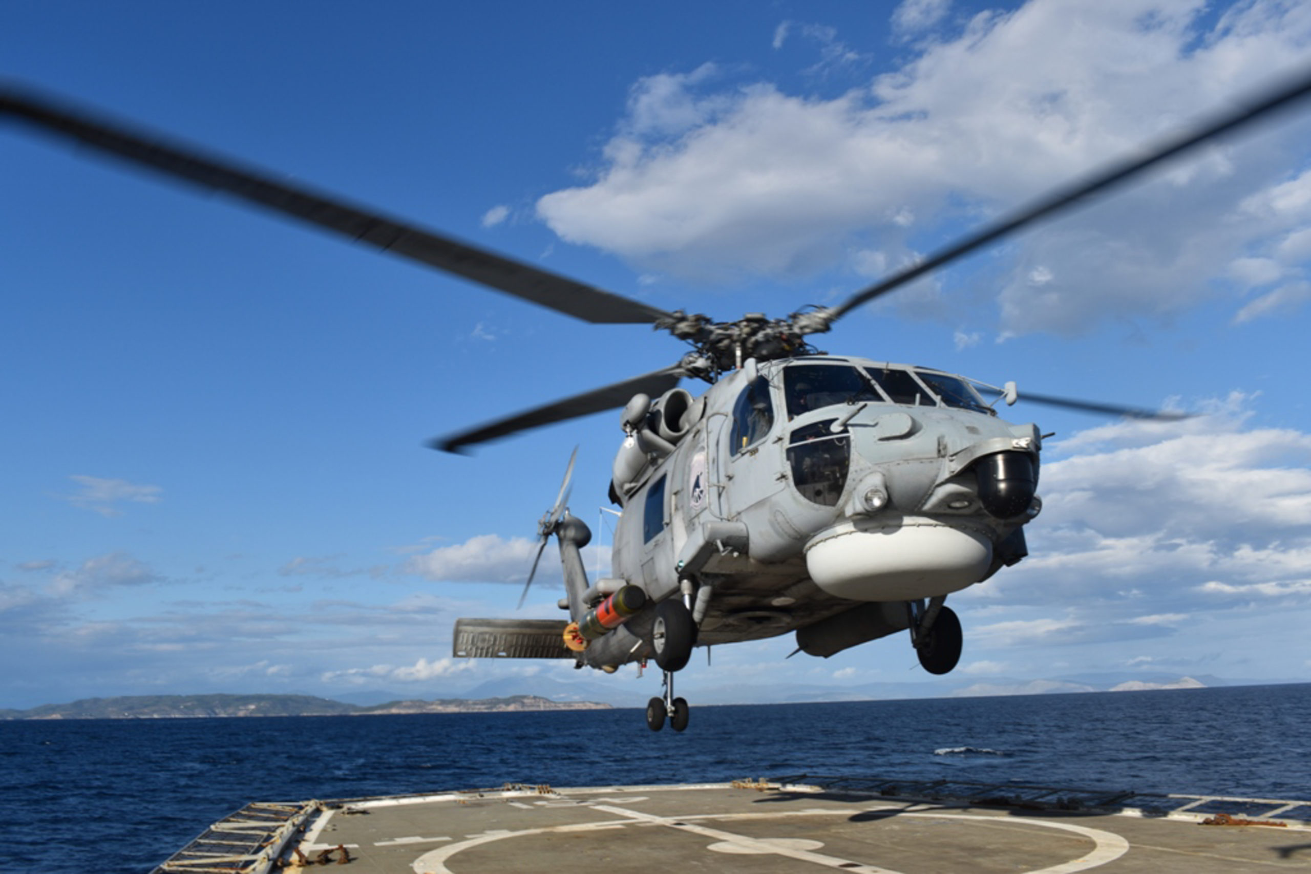 Πολεμικό Ναυτικό: Εντυπωσιακές εικόνες από την άσκηση «ΑΣΤΡΑΠΗ 4/22»
