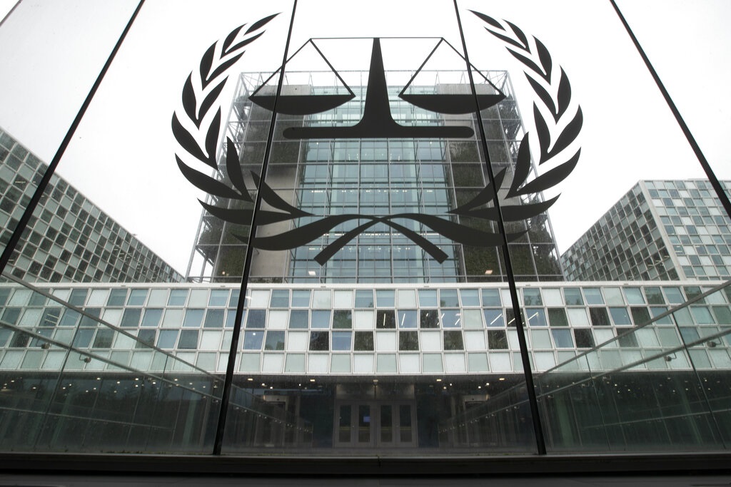 Στο Διεθνές Ποινικό Δικαστήριο πάει «Τη Σφαγή της Τριπολιτσάς» ο Ιρφάν Τατλίογλου