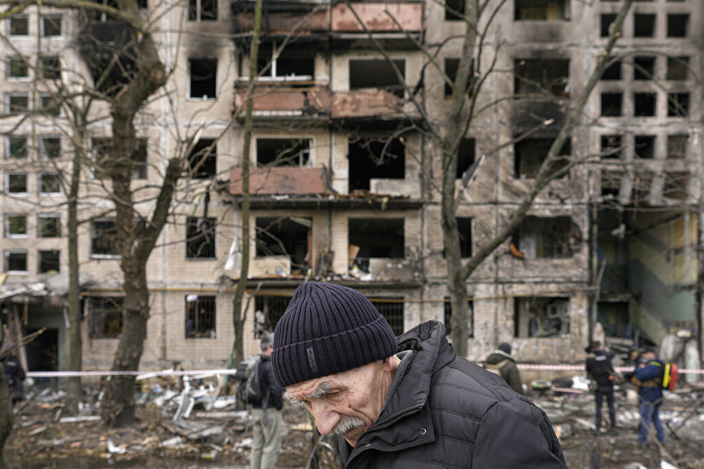 Ουκρανία: Βομβαρδίστηκε βάση της Βάγκνερ στη Λουγκάνσκ σύμφωνα με αξιωματούχο