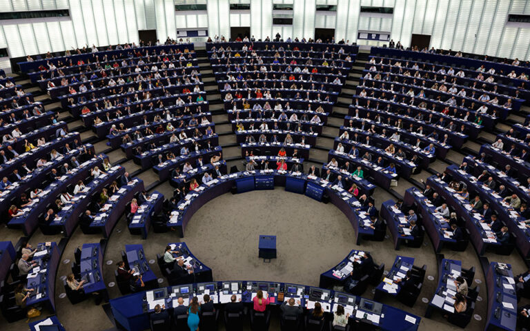ΕΕ: Πρόεδρος της Επιτροπής Μεταφορών και Τουρισμού η Ε. Βόζεμπεργκ – Δεύτερος αντιπρόεδρος στην Επιτροπή Αναφορών ο Φρ. Μπελέρης