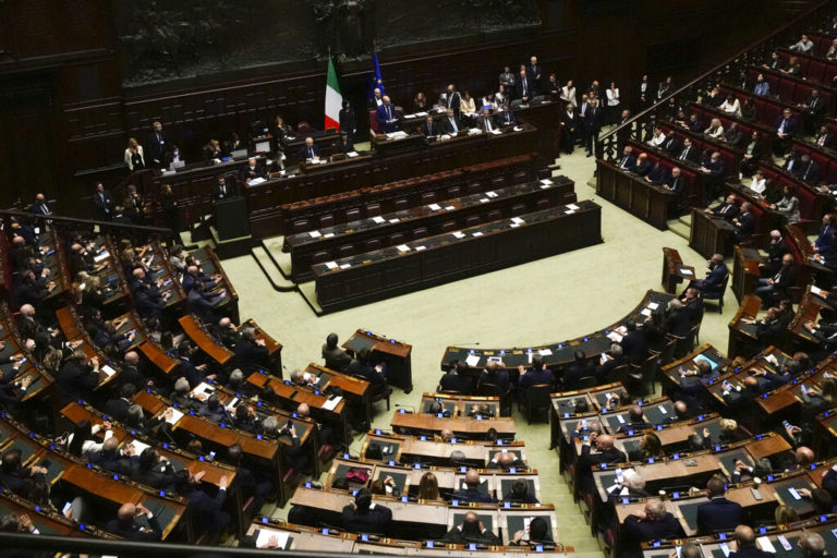 Ψήφος εμπιστοσύνης στην κυβέρνηση Μελόνι – Εγκρίθηκε ο κρατικός προϋπολογισμός