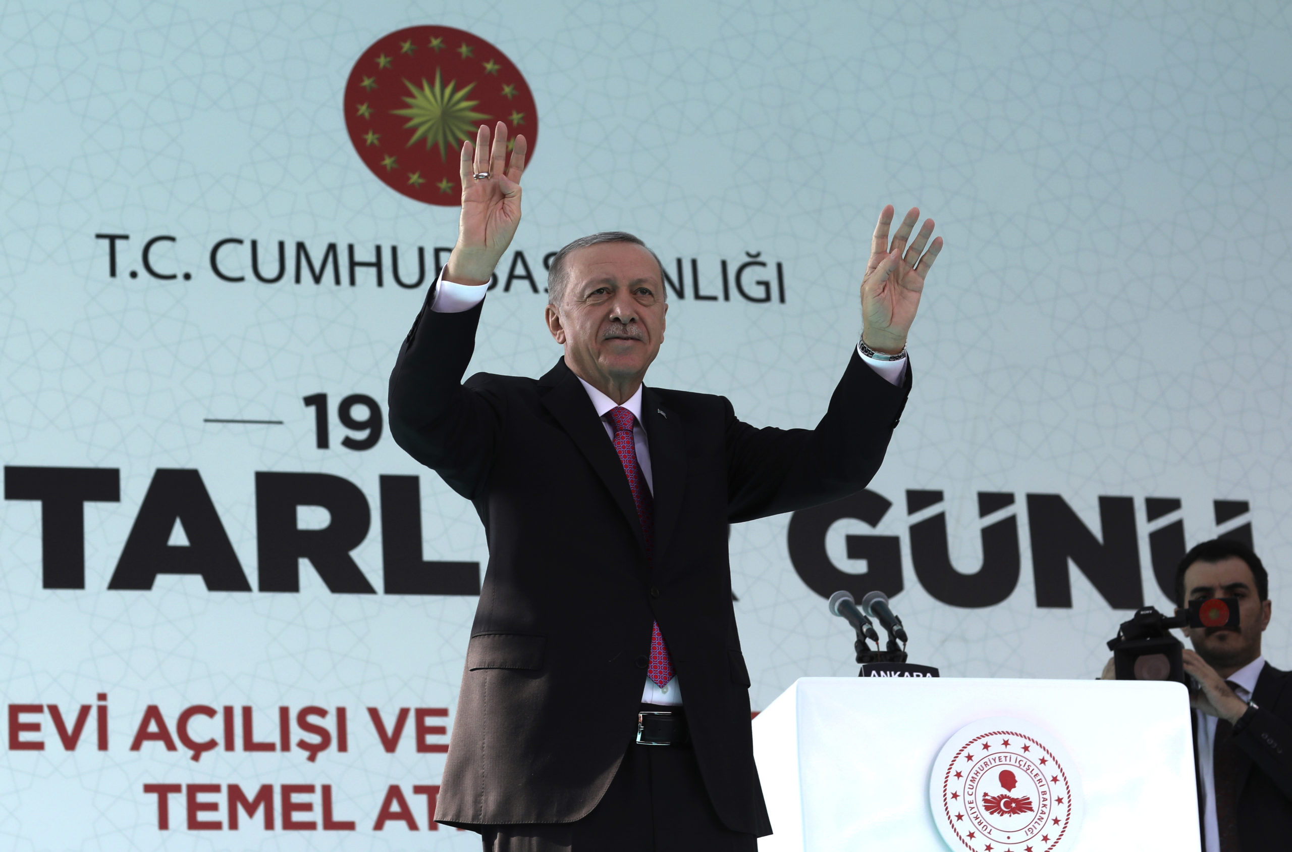 Τουρκία: Η οικονομία «θολώνει» το μέλλον του Ερντογάν – Τα προεκλογικά σενάρια και οι διπλές κάλπες
