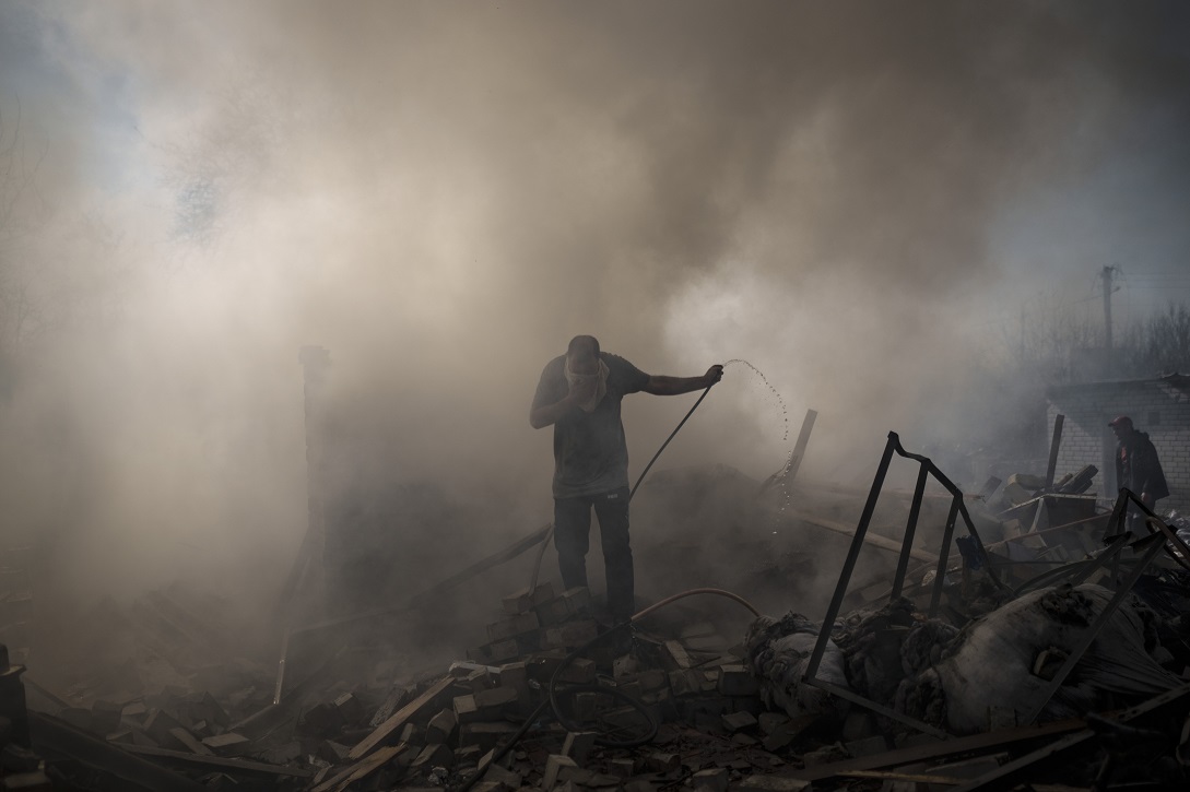 Ουκρανία: Νεκροί και τραυματίες στη Χερσώνα – Χωρίς ρεύμα 1,5 εκατ. κάτοικοι στην Οδησσό