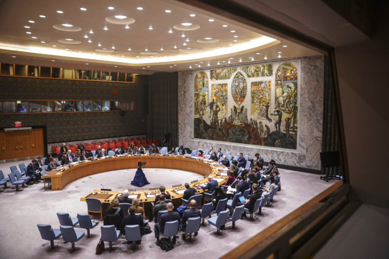ΟΗΕ: ΗΠΑ και Ρωσία αλληλοκατηγορούνται πως δεν ενδιαφέρονται να εμπλακούν σε διάλογο για την ειρήνευση στην Ουκρανία